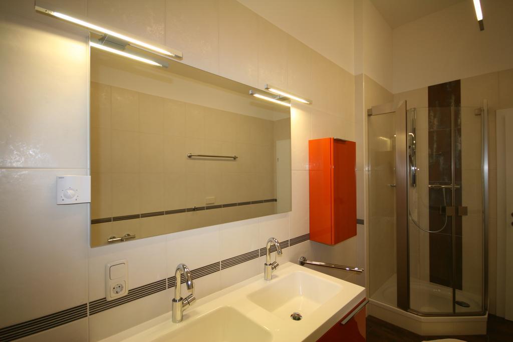 Appartements Zur Kapelle 카프룬 객실 사진