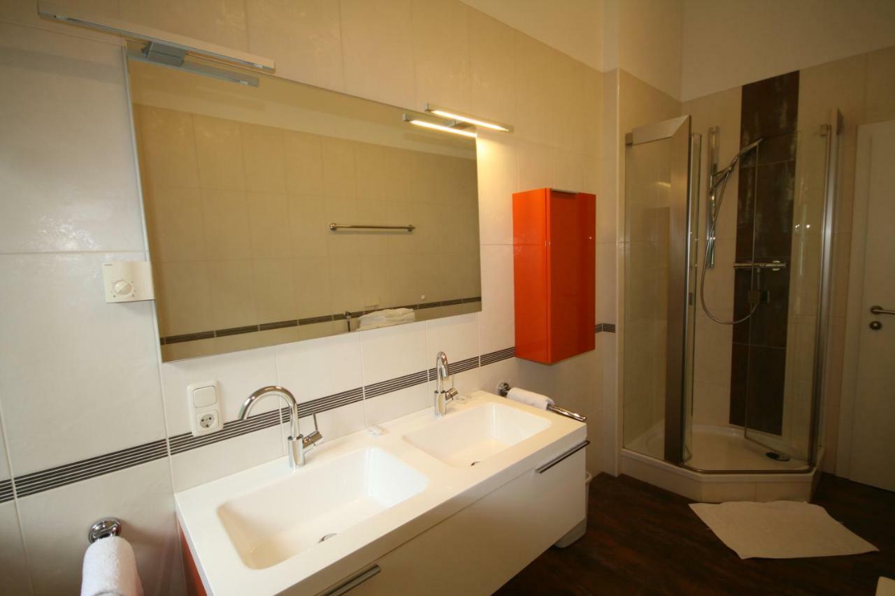 Appartements Zur Kapelle 카프룬 외부 사진